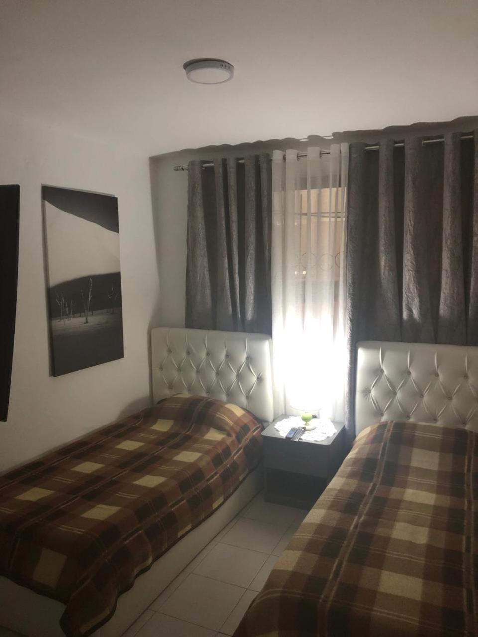 Cozzy Cottage Havens, In Center Of Tirana Тирана Екстер'єр фото
