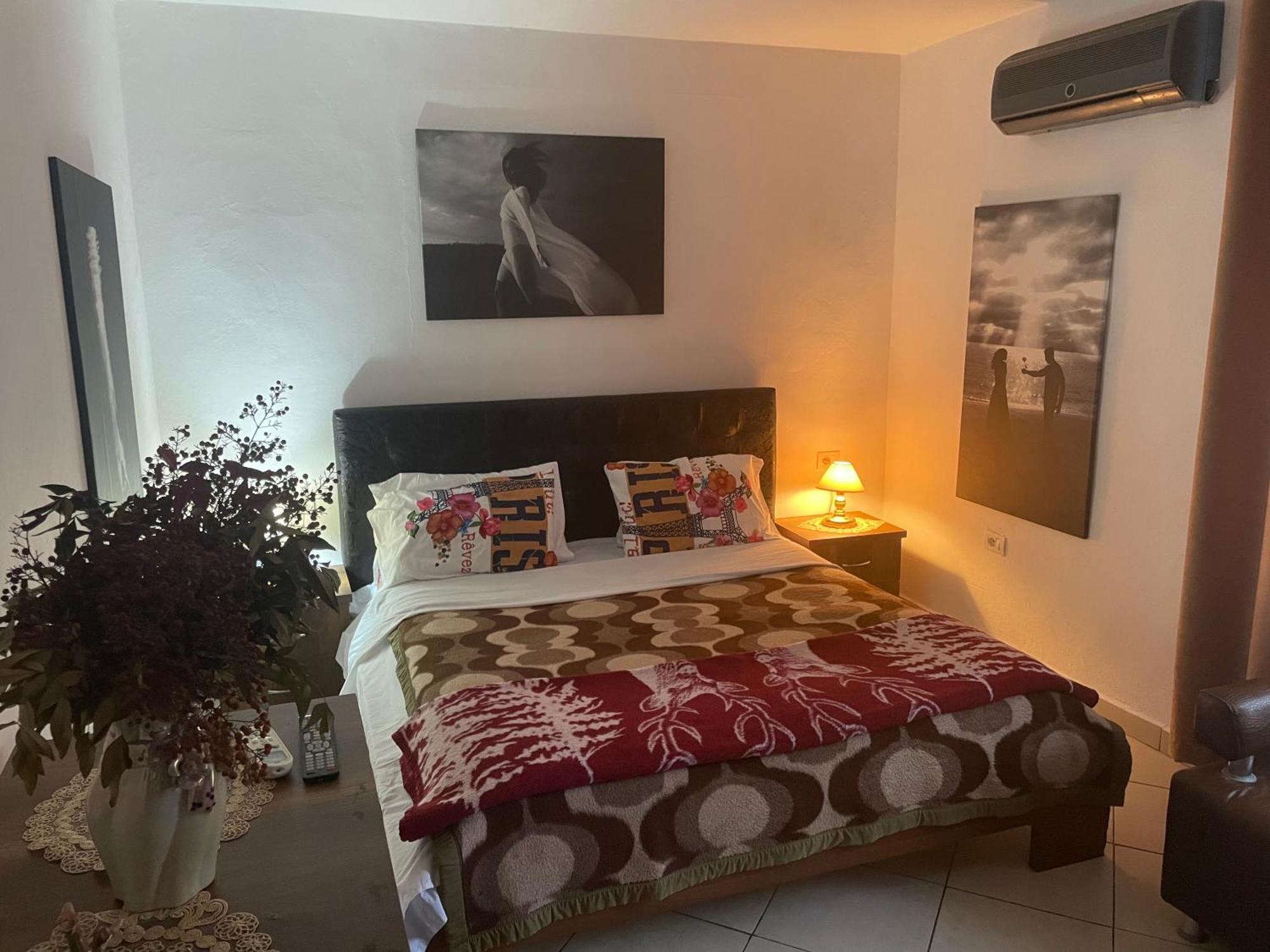 Cozzy Cottage Havens, In Center Of Tirana Тирана Екстер'єр фото